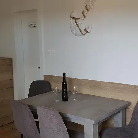 Apartmani Tisno Tm Buitenkant foto