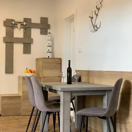 Apartmani Tisno Tm Buitenkant foto