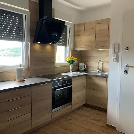 Apartmani Tisno Tm Buitenkant foto