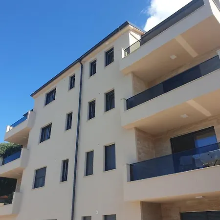 Apartmani Tisno Tm Buitenkant foto