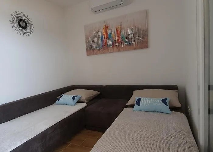 Apartmani Tisno Tm